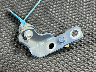 петля двери Ford Mustang Mach-E 1 поколение 2023, электро, внедорожник 5 дв., H6BBA22800AB