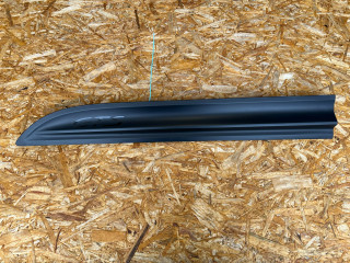 молдинг двери передней левой Porsche Macan 1 поколение [2-й рестайлинг] 2022, 2.9 л., DGR, бензин, АКПП, внедорожник 5 дв., 95B8378891R