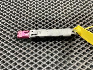 усилитель антенны Audi Q5 8R 2012, 2.0 л., CDNB, бензин, АКПП, внедорожник 5 дв., 8R0035225C