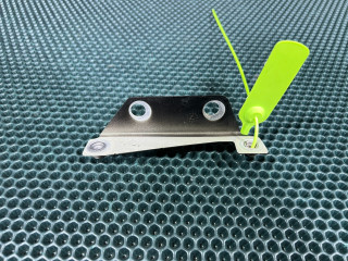 крепление ( кронштейн ) крыла Audi A8 D4 [рестайлинг] 2016, 3.0 л., CREC, бензин, АКПП, седан, 4H0810863B