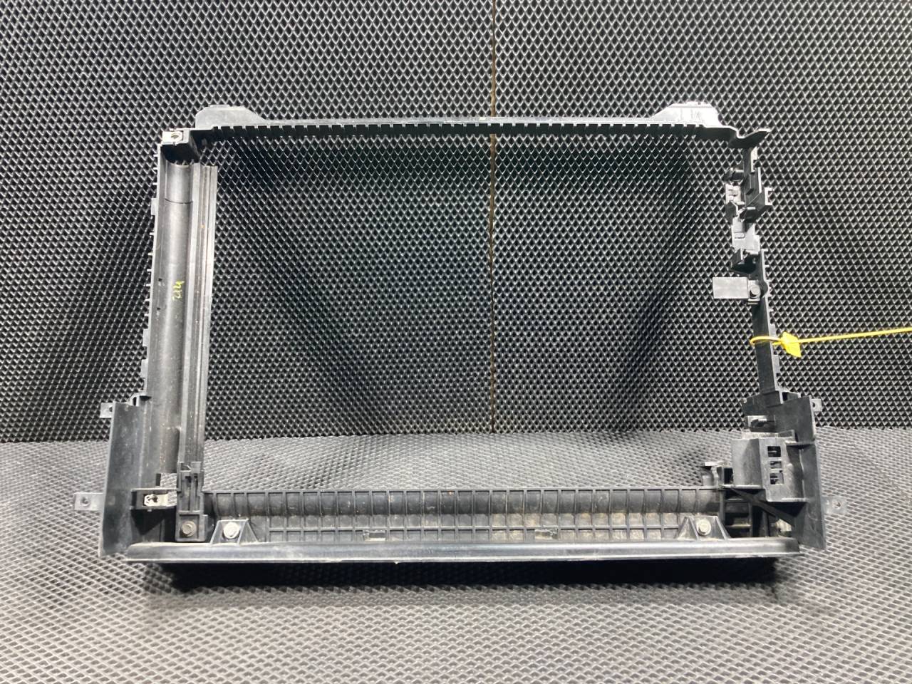 передняя панель крепления облицовки (телевизор) Jaguar F-Pace 1 поколение X761 2017, 3.0 л., AJ 126, бензин, АКПП, внедорожник 5 дв., GX738A107AC, GX7319K624AF, T4A13650, GX738B588C - фото №1