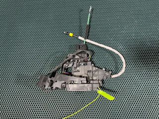 замок двери передней правой Mercedes-Benz GLE V167 2021, 2.0 л., бензин, АКПП, внедорожник 5 дв., A2220063999