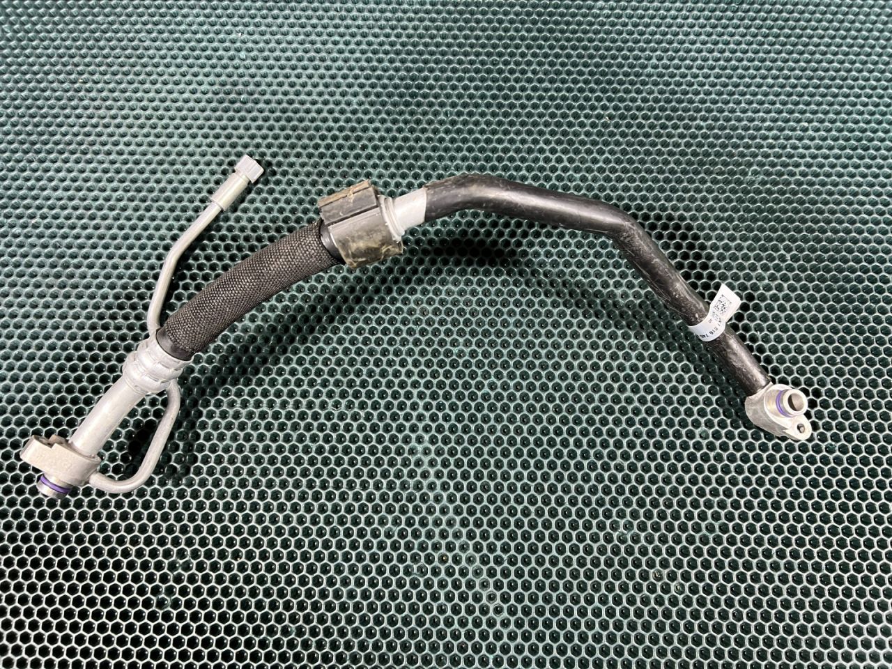 трубка кондиционера Audi A7 4K 2020, 3.0 л., бензин, АКПП, внедорожник 5 дв., 4K1816740AA - фото №1