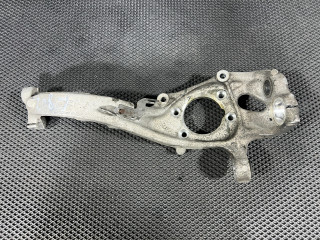 кулак поворотный правый Audi S8 D4 2013, 4.0 л., CGTA, бензин, АКПП, седан, 4H0407242J