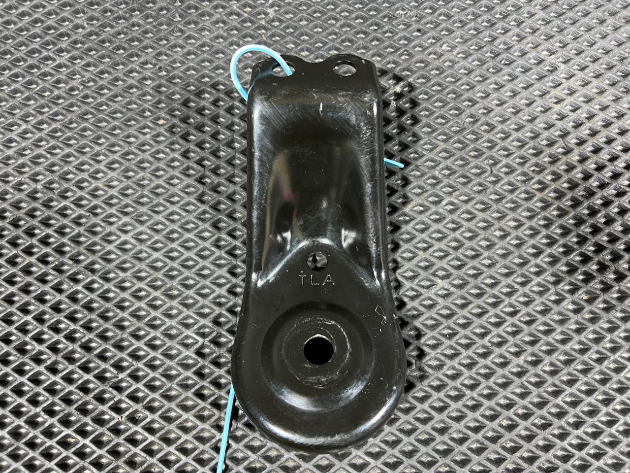 Кронштейн балки Honda CR-V 6 поколение 2025, 1.5 л., L15B, бензин, АКПП, внедорожник 5 дв., 50365-TLA-A00 - фото №1