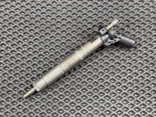 форсунка Mercedes-Benz GL-Класс X166 2012, 3.0 л., OM 642.826, дизель, АКПП, внедорожник 5 дв., A6420701187