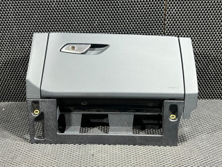 бардачок Audi A6 C8 2018, 3.0 л., бензин, АКПП, седан, 4K1880302