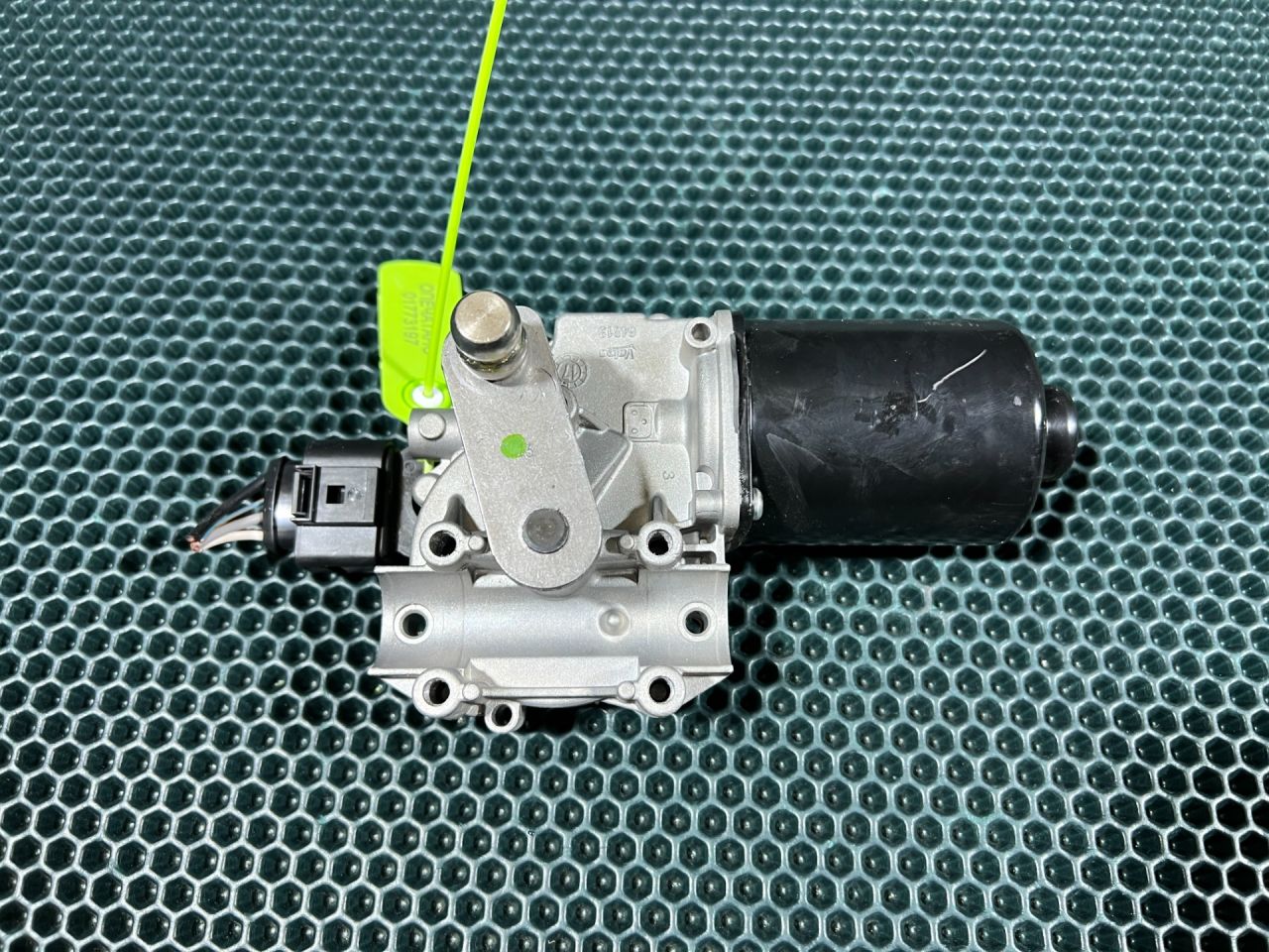 моторчик передних стеклоочистителей (дворников) Jaguar XE 1 поколение 2016, 3.0 л., AJ 126, бензин, АКПП, седан, W000060842, T4A1169, T2H23527, GX7317500AC - фото №1