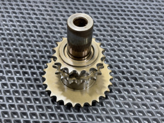 шестерня Audi A8 D3 [рестайлинг] 2005, 6.0 л., BHT, бензин, АКПП, седан, 07D109077