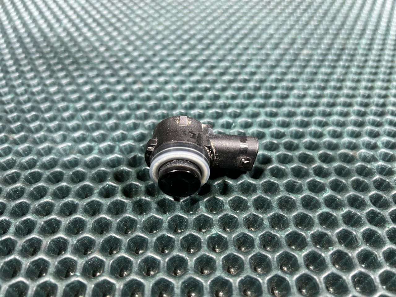 датчик парктроника Mercedes-Benz GLE V167 2021, 2.0 л., бензин, АКПП, внедорожник 5 дв., A0009059300 - фото №1