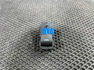 кнопка стеклоподъемника двери Chevrolet Trax 2 поколение 2023, 1.2 л., LIH, бензин, АКПП, внедорожник 5 дв., 84513466, 23308157, 84139701