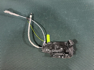 замок двери задней левой Mercedes-Benz GLB-Класс 1 поколение 2020, 2.0 л., бензин, АКПП, внедорожник 5 дв., A1770032999, A0997302901