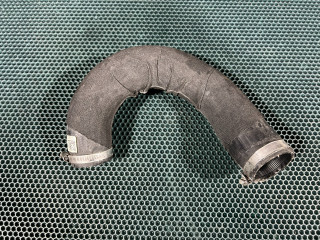 патрубок интеркулера Audi A6 C8 2019, 3.0 л., бензин, АКПП, седан, 4K0145738AB