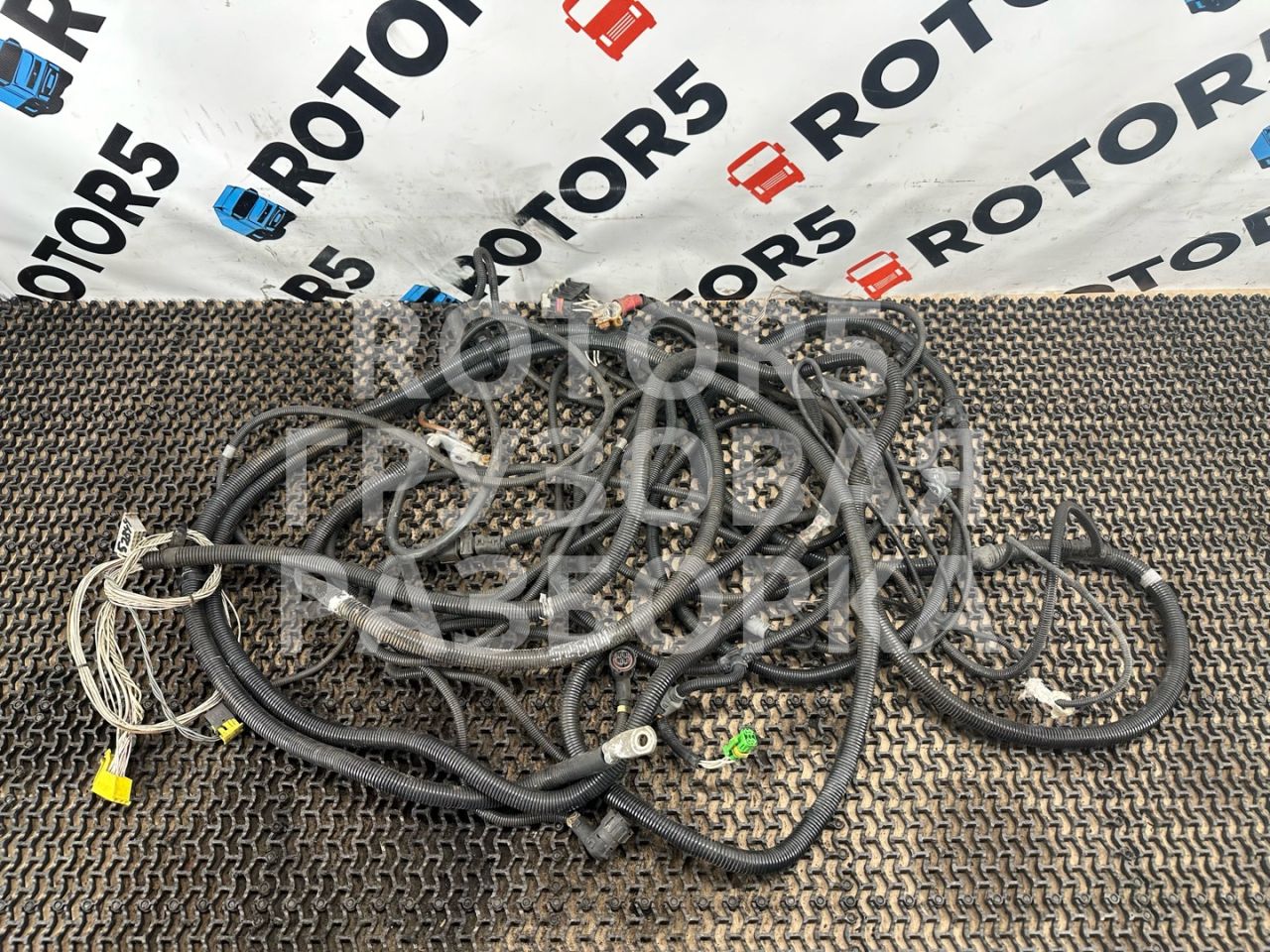 проводка рамы MAN TGX 1 поколение 2016, 12.4 л., D 2676 LF 46, дизель, АКПП, белый, правый руль - фото №1