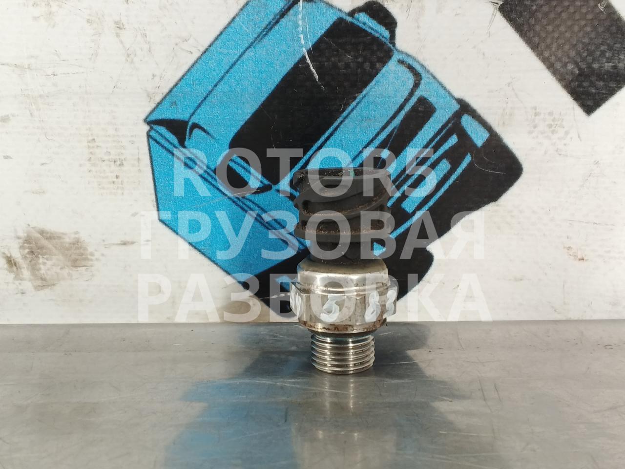 датчик давления топлива Volvo FH 2 поколение 2008, 12.8 л., D13A440, дизель, 21634021 - фото №1