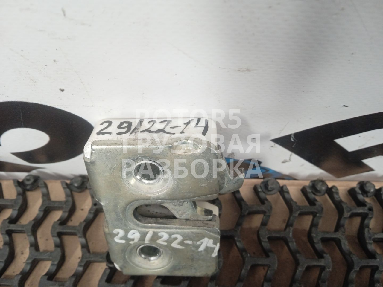 замок двери DAF XF 106 1 поколение 2018, 12.9 л., MX-13 390 H2, дизель, АКПП - фото №1