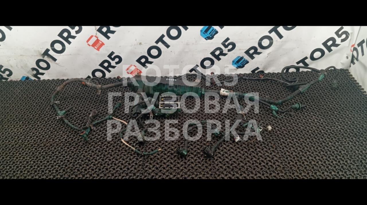 проводка двигателя Volvo FH 2 поколение 2008, 12.8 л., D13A440, дизель - фото №1