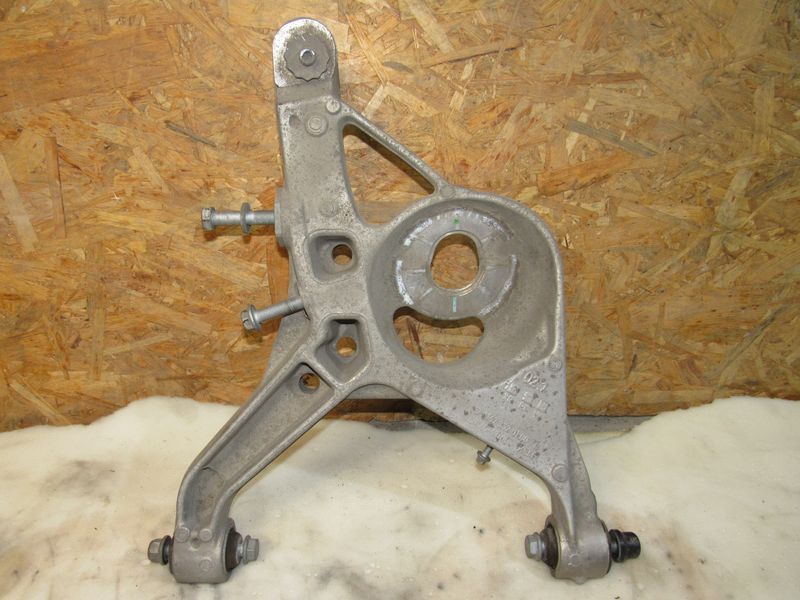 рычаг задний левый Mercedes-Benz GLE V167 2019, 2.0 л., дизель, A1673520100 - фото №1