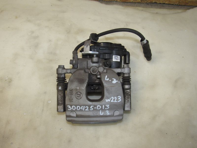 суппорт задний левый Mercedes-Benz S-Класс W223 2021, 4.0 л., дизель - фото №1