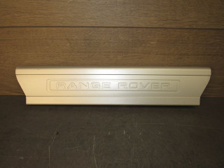 накладка на порог внутренняя Land Rover Range Rover 4 поколение 2016, 3.0 л., дизель, CPLA13200AD