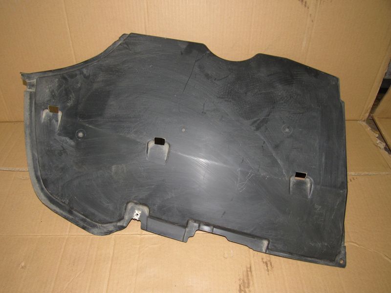 защита днища Audi Q5 FY 2019, 2.0 л., дизель, 80A825219A - фото №1