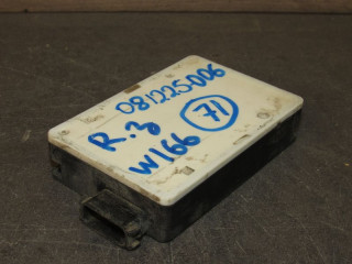 датчик мертвых (слепых) зон Mercedes-Benz GL-Класс X166 2014, 4M0919615D