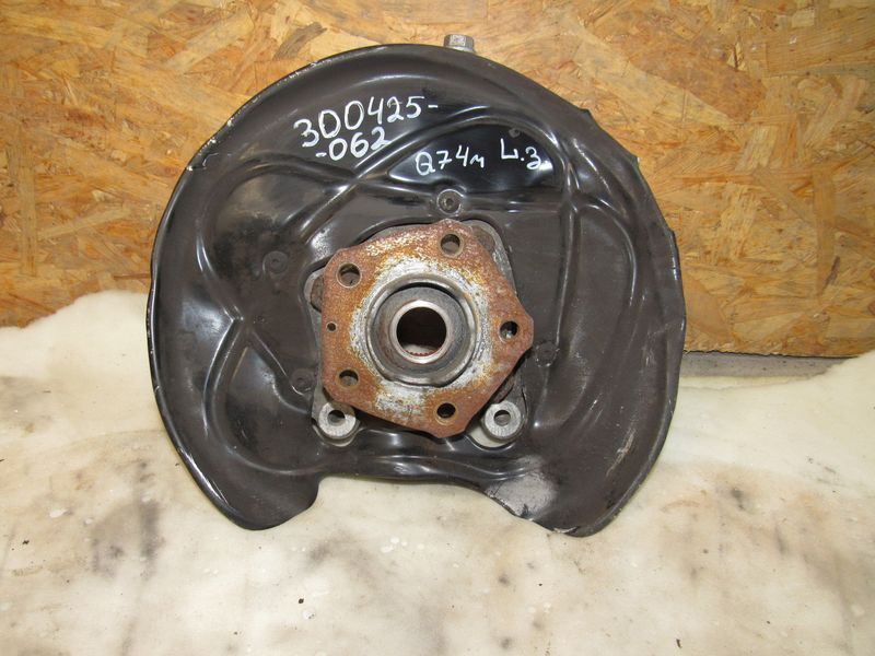 кулак задний левый Audi Q7 4M 2017, 4M0505459D - фото №1