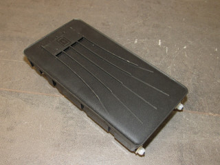 Беспроводное зарядное устройство Porsche Cayenne PO536 [рестайлинг] 2024, 9Y0035502E