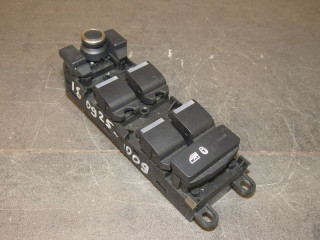 кнопка стеклоподъемника двери передней левой Land Rover Range Rover 4 поколение 2016, CPLA-14540-AF