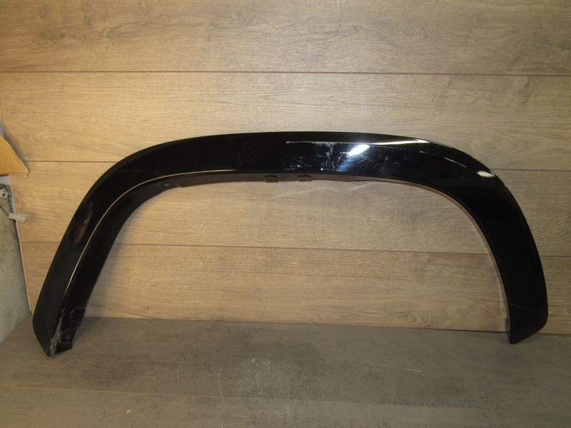 накладка колесной арки задний правый Toyota Tundra 3 поколение XK70 2024, 3.5 л., бензин, 75087-0S100 - фото №1