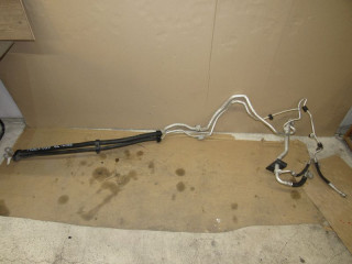 трубка кондиционера Mercedes-Benz GL-Класс X166 2014, 4.0 л., бензин, A1668305915, A1668300300