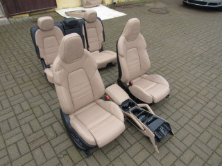 салон (комплект сидений) Porsche Cayenne PO536 2024