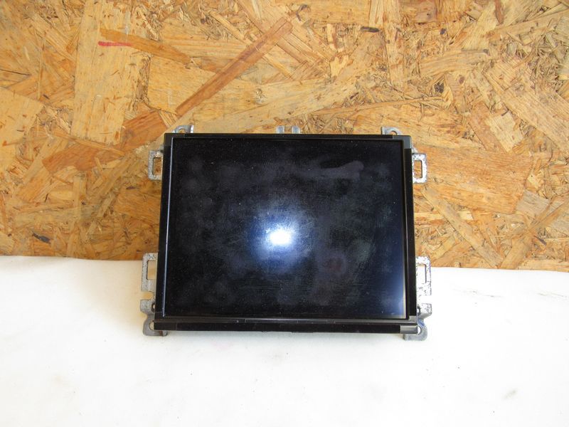 монитор мультимедиа Jeep Wrangler 4 поколение 2021, 2.0 л., бензин, 68401425AB - фото №1