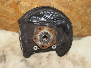 кулак задний правый Audi Q7 4M 2017, 4M0505460D