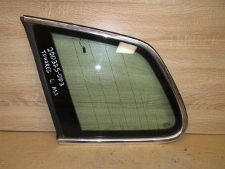 стекло кузовное боковое левое Volkswagen Touareg 2 поколение 2010