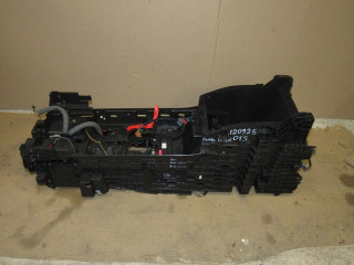 консоль салона Land Rover Range Rover 4 поколение 2016, 3.0 л., дизель, CPLA-045J40