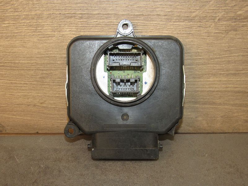 блок розжига ксенона Toyota Tundra 3 поколение XK70 2024, 3.5 л., бензин, 31800-8A0EJ - фото №1