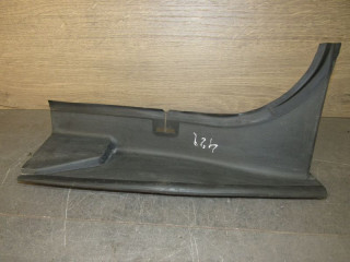 накладка заднего фонаря левая Land Rover Range Rover 4 поколение 2016, 3.0 л., дизель, CK52-28661-AD