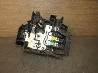 блок предохранителей Mercedes-Benz GLE V167 [рестайлинг] 2024, 2.0 л., дизель, A1675404528