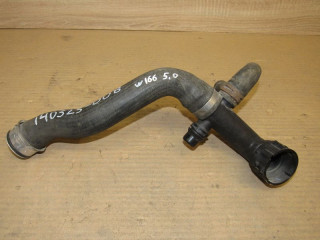 патрубок радиатора Mercedes-Benz M-Класс W166 2014, 5.0 л., бензин, A1665005275