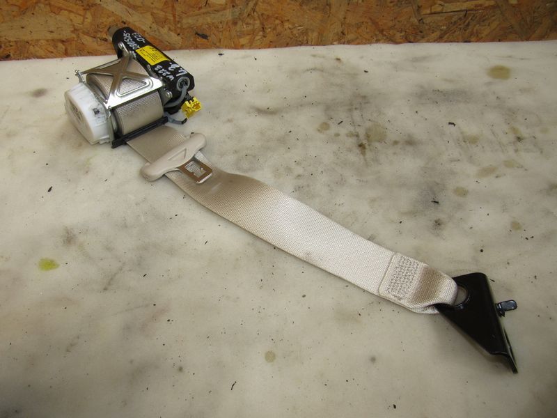 ремень безопасности Mercedes-Benz S-Класс W223 2021, 4.0 л., дизель, A2238604700 - фото №1