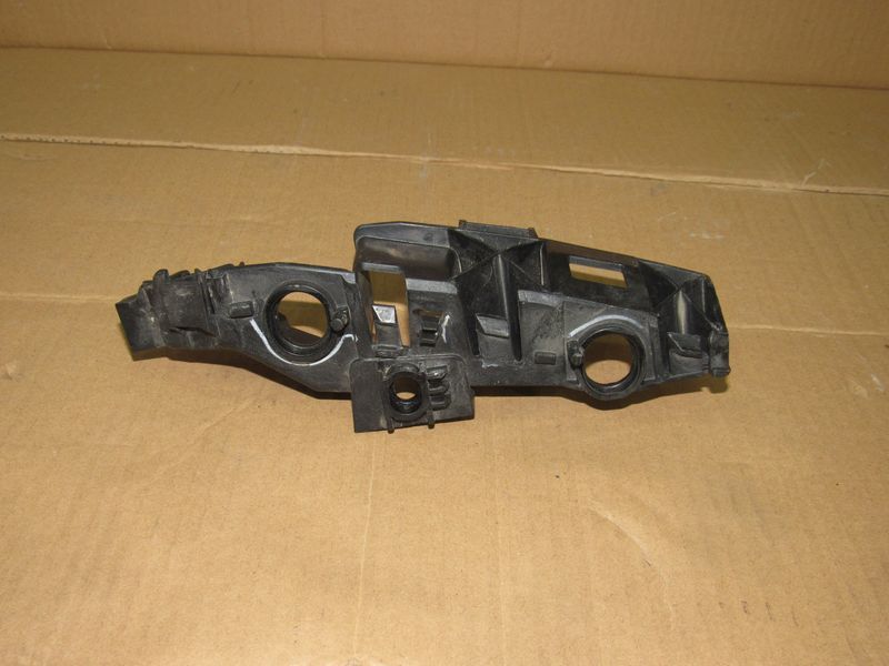 Крепление бампера переднего Audi Q5 FY 2019, 2.0 л., дизель, 80A807283A - фото №1