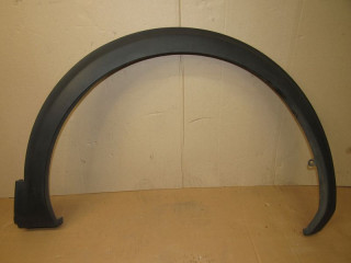 накладка колесной арки передний правый Peugeot 5008 2 поколение 2019, 9825289277