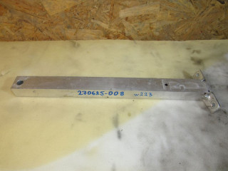 распорка кузова Mercedes-Benz S-Класс W223 2021, 4.0 л., дизель, A2236284700