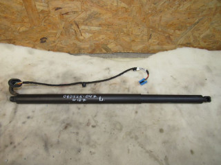 амортизатор крышки багажника (3-5 двери) Mercedes-Benz GLE V167 2021, 2.0 л., дизель, A1678901000