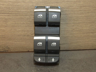 кнопка стеклоподъемника двери передней левой Audi Q7 4M 2016, 4M0959851B