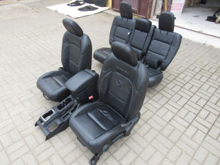 салон (комплект сидений) Jeep Wrangler 4 поколение 2021, 2.0 л., бензин