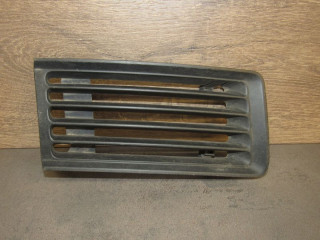 заглушка (решетка) в бампер Audi A6 4B/C5 1999, 4B3807682