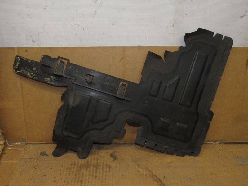 воздуховод (дефлектор) радиатора Peugeot 5008 2 поколение 2020, 9828683280 - фото №1