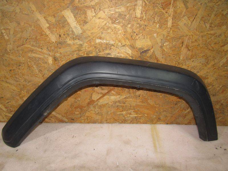 накладка колесной арки задний левый Jeep Wrangler 4 поколение 2019, 2.0 л., бензин - фото №1